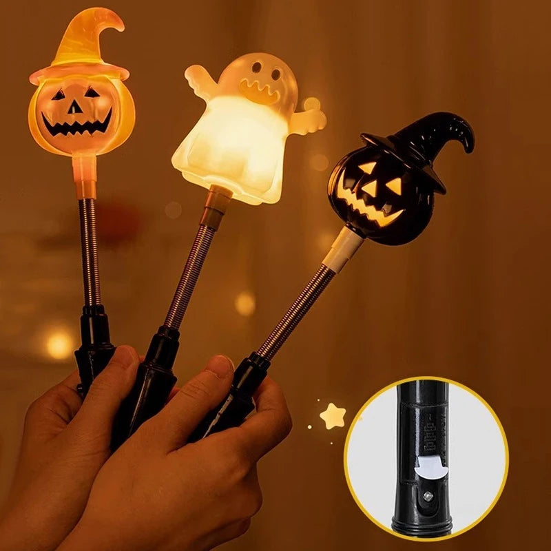 Light-Up Halloween Shaker Wands – Pumpkin, Ghost & Witch 🎃👻