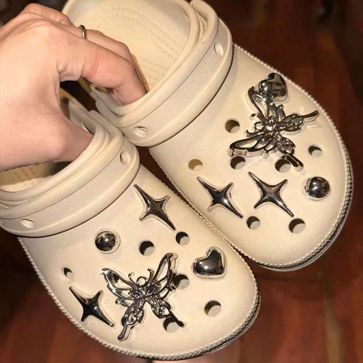 Pearl & Rhinestone Shoe Charm Sets – Glam Clog Accessories with Chains, Butterflies & Flowers
