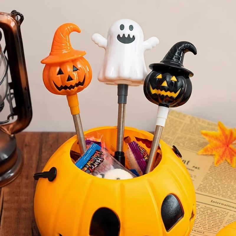 Light-Up Halloween Shaker Wands – Pumpkin, Ghost & Witch 🎃👻