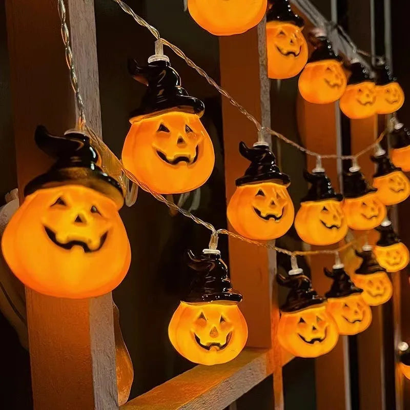 Glowing Pumpkin String Lights – Halloween Jack-O’-Lanterns 🎃