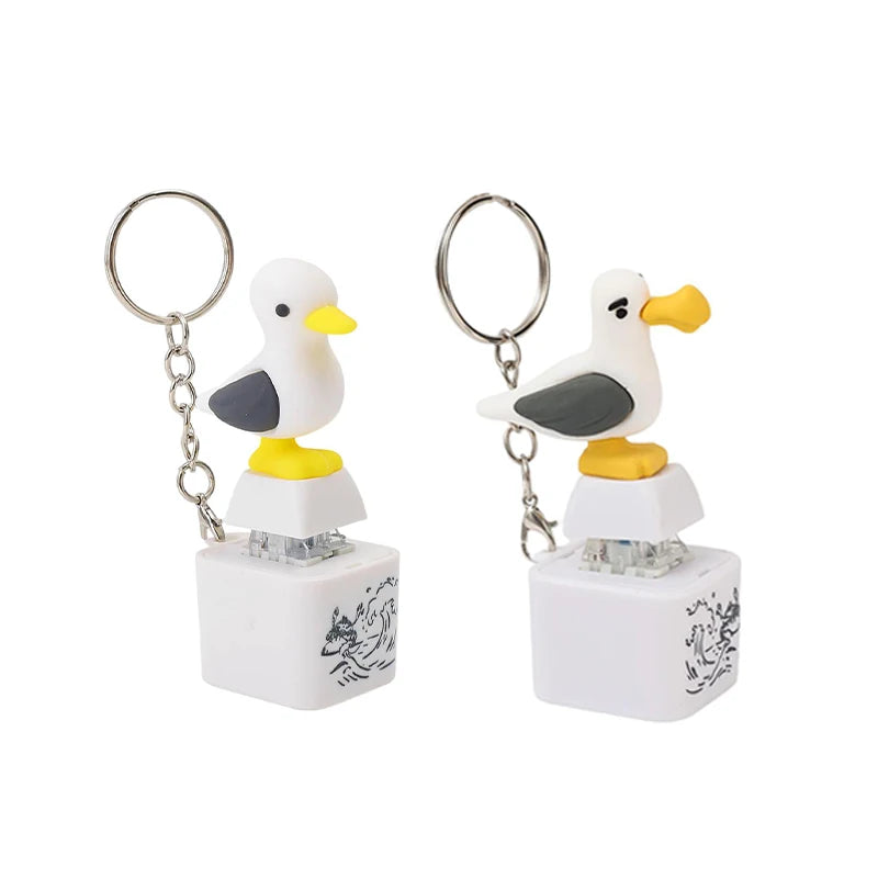 Screaming Seagull & Duck Keychain – Funny Light-Up Sound Gadget